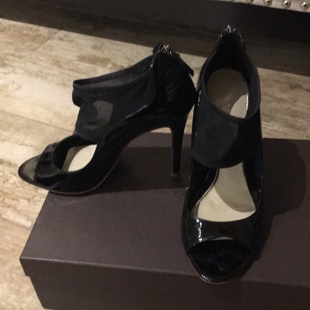 Elie Tahari black stilettos
